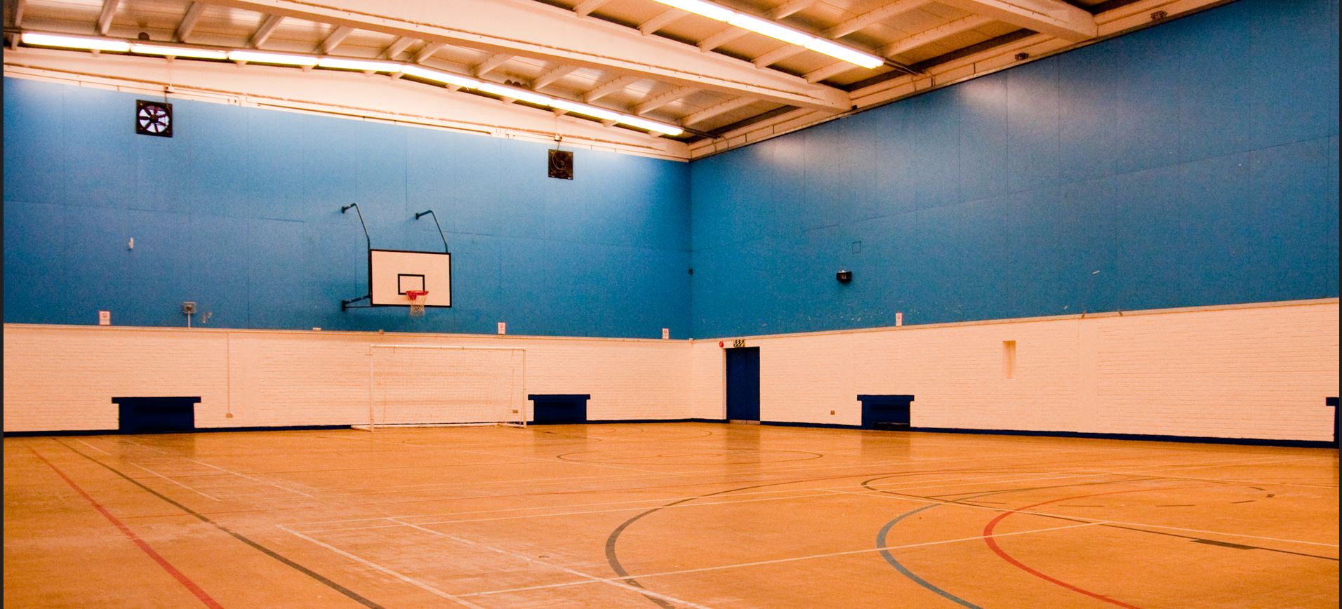 Play Baskeball Game at Stratford in East London